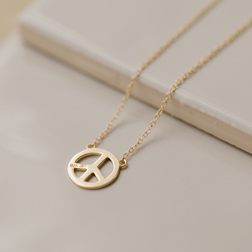 Peace Sign Necklace | 14k Gold Plated - Picture 4 of 4